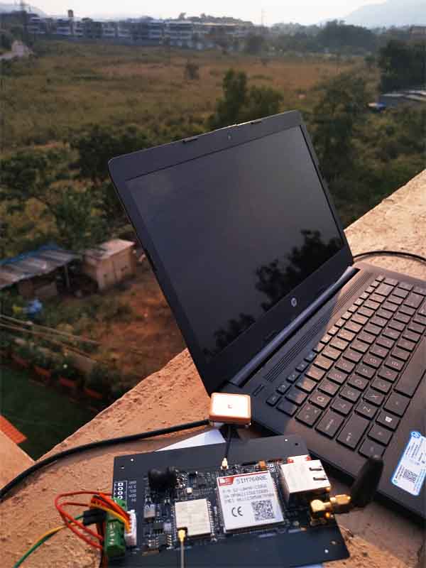 testing gps antenna with esp32 4g gateway sim7600